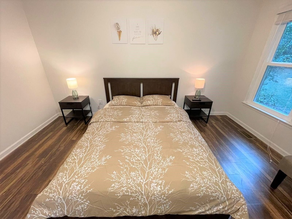 Charlotte/Harrisburg/Concord Magnificent Homestead Stay 3BR Close to