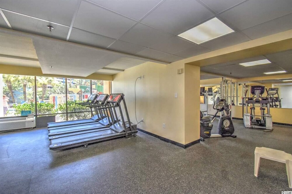 RARE JACUZZI HONEYMOON CONDO/1000SQFT/2BATH/SWING