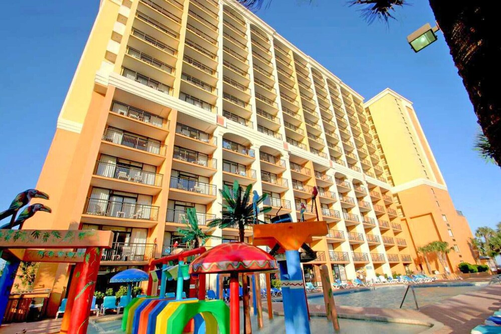 RARE JACUZZI HONEYMOON CONDO/1000SQFT/2BATH/SWING