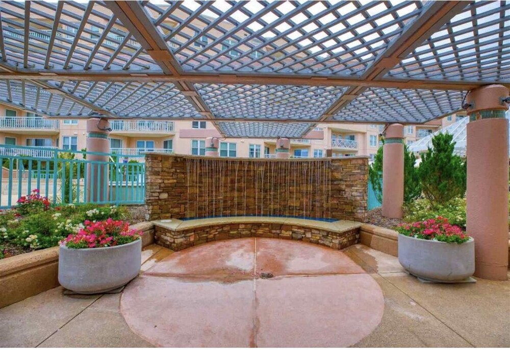 Resort Condo in North Beach Tower in Diamond Beach!