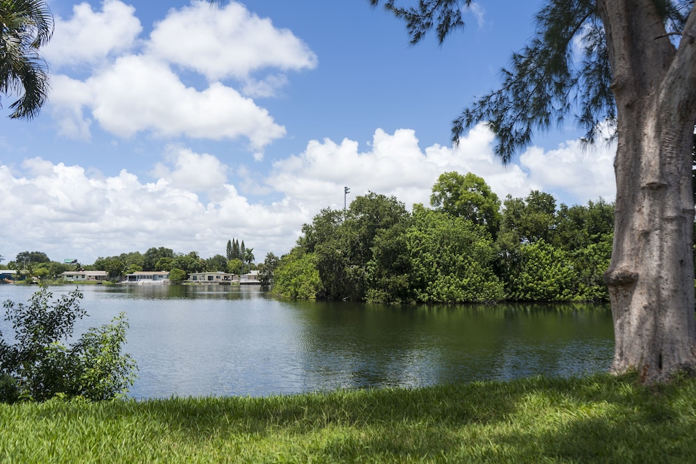 Charming lakefront single level home