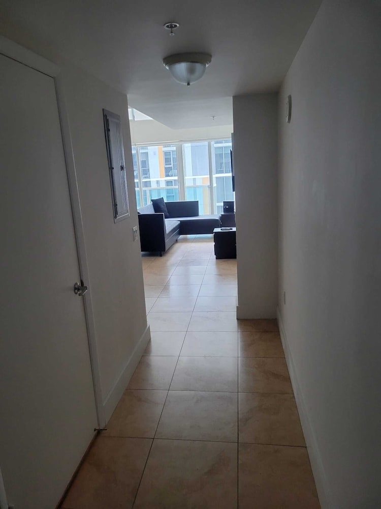 2 Floor Miami Brickell condo