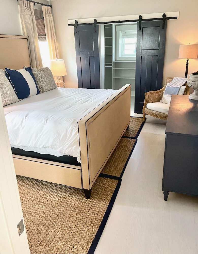 Hobe Sound Retreat Bike 2 Beach Brand NEW Classic Palm Beach