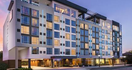 AC Hotel by Marriott Raleigh Downtown