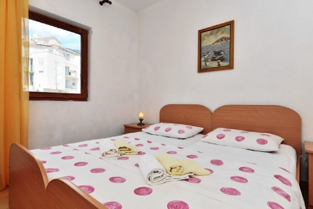 Apartment Nikola comfortable A1(4) Bol, Island Brac, Croatia Bol