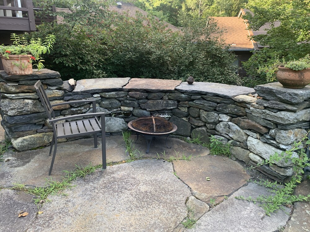 Amazing Country Getaway / Buckland Retreat House