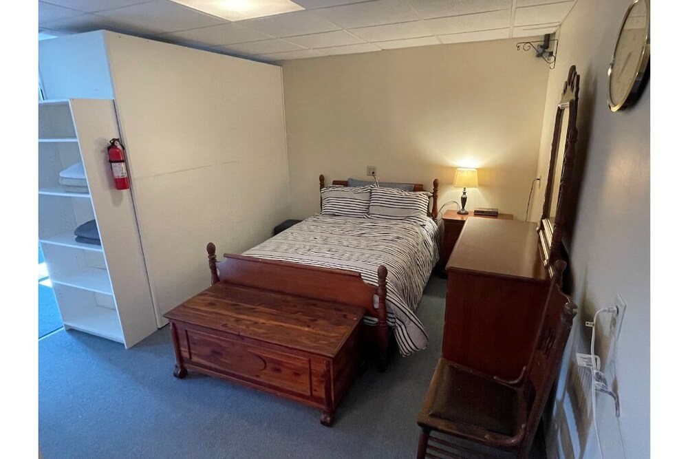 Charming 4Season Cayuga Lake House near Sheldrake Point!! , Interlaken