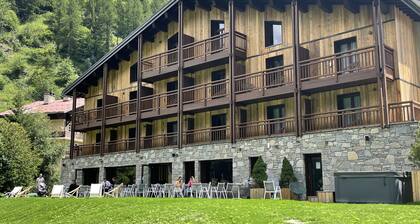 Tetras Lodge