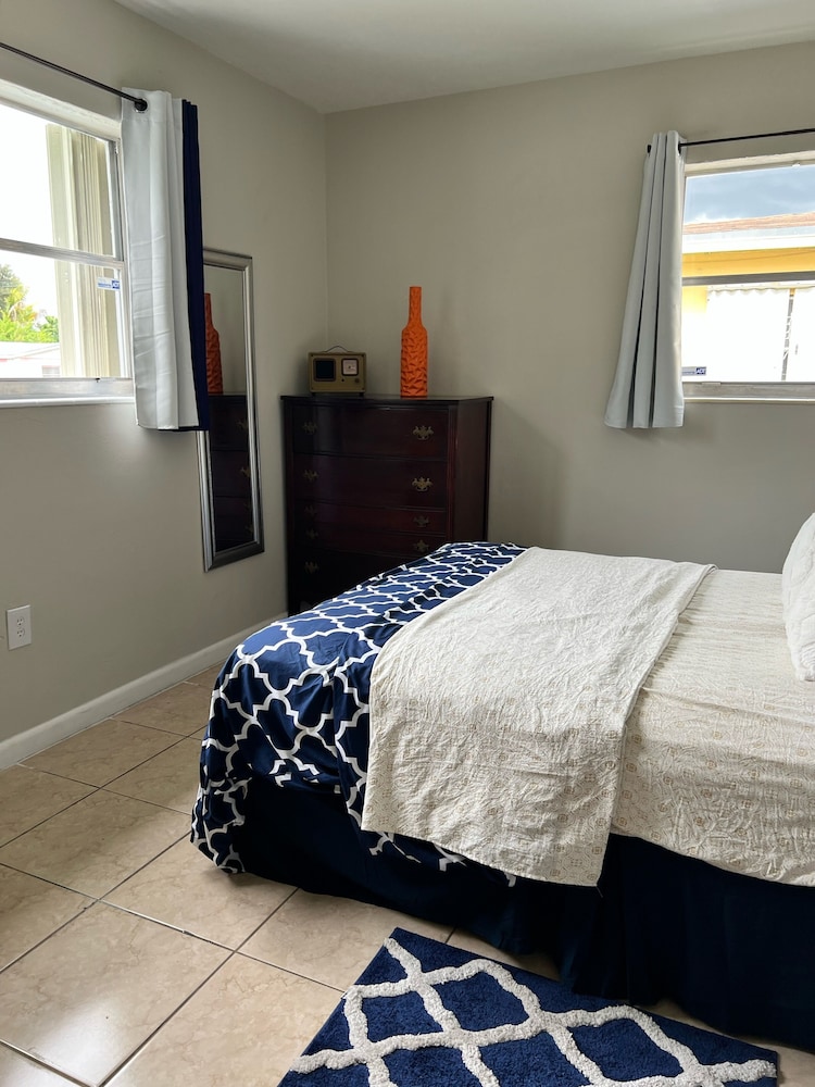 Beautiful Miami Villa near Hard Rock Stadium