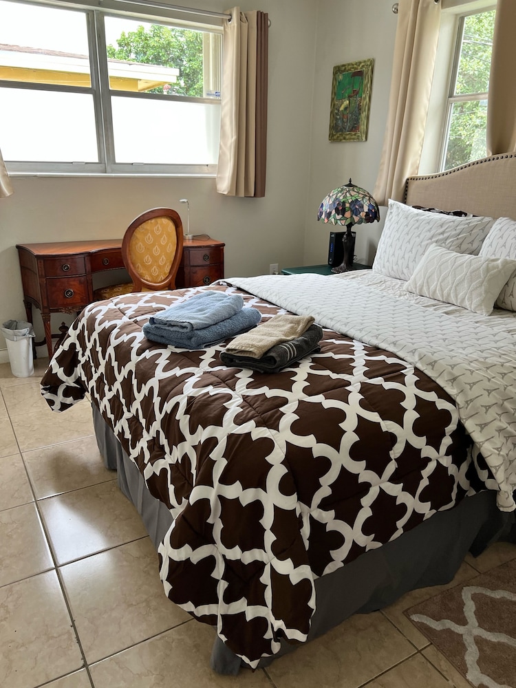 Beautiful Miami Villa near Hard Rock Stadium