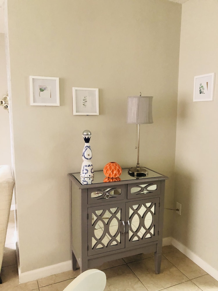 Beautiful Miami Villa near Hard Rock Stadium