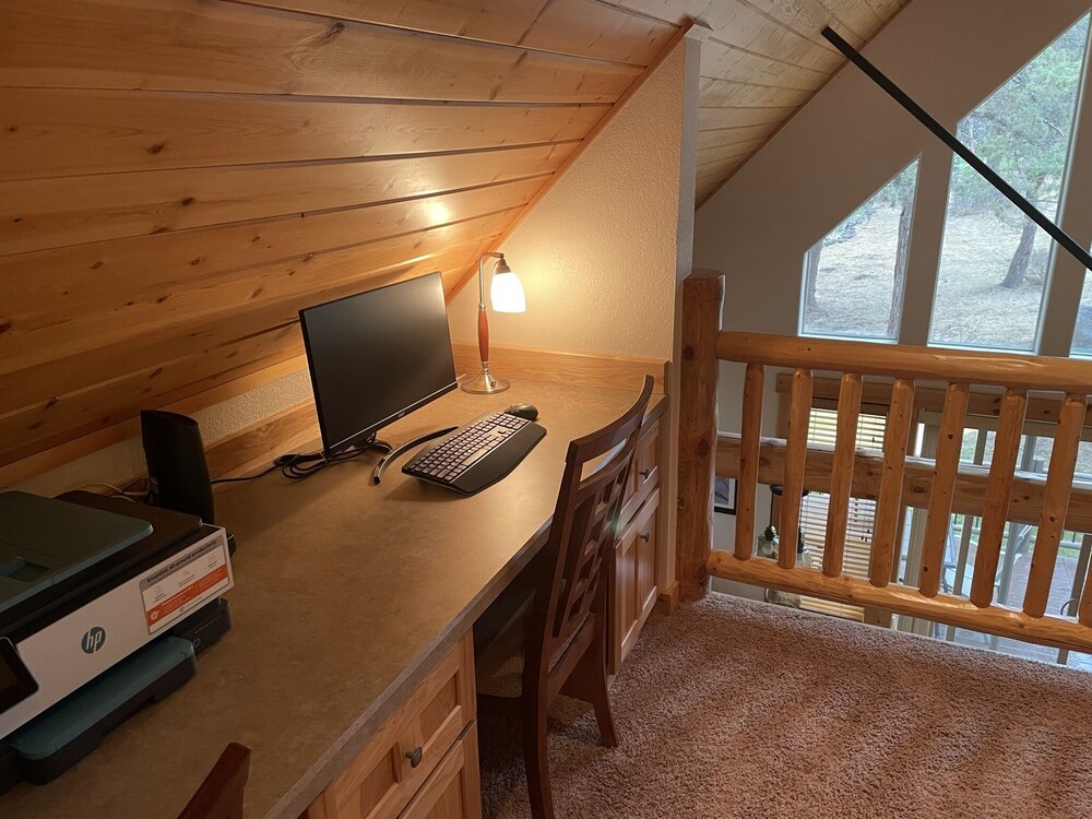 Running Y Ranch Resort Retreat-Gateway to Crater Lake Running Y Ranch Resort Retreat-Gateway to Crater Lake