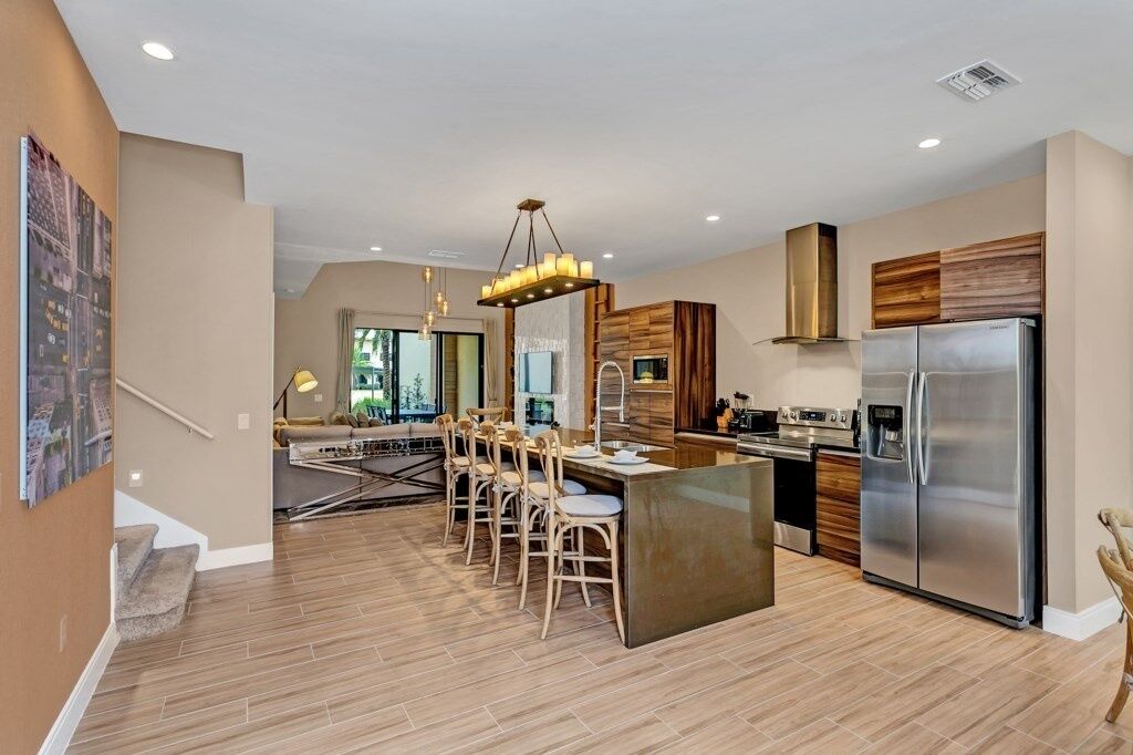 New Magic Village Resort 2 Min To Disney 4 Bedroom Townhouse Orlando Usa Expedia Com Ph