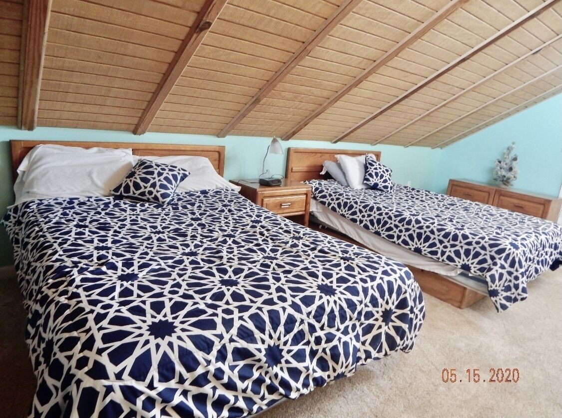 Tropical 3 Bedroom Island Villa in the heart of the Keys! in Marathon, United States