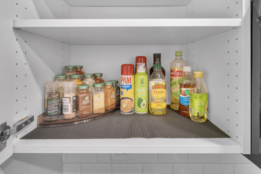 BRAND NEW Remodeled Home Close to EVERYTHING!!!