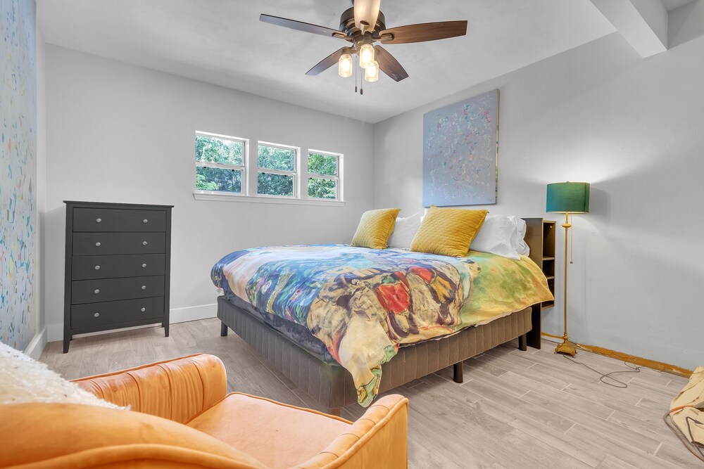 BRAND NEW Remodeled Home Close to EVERYTHING!!!