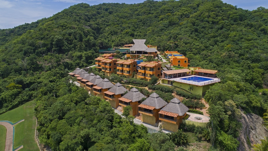 El Corazón Resort Manzanillo