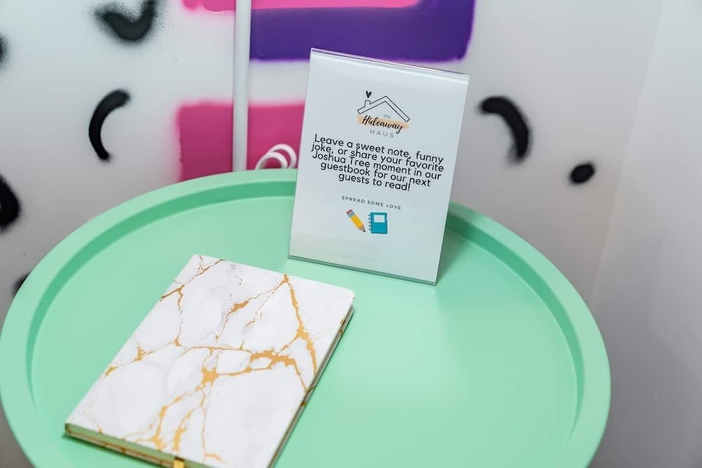 ❤Retro 90s Vibe+Firepit+Hammocks❤