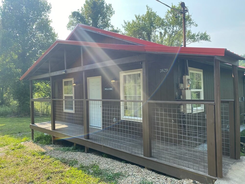 Gatlinburg's Cozy Cabin