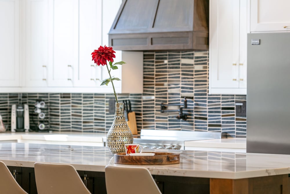 Stunning Contemporary Mansion in Plantation Acres Community