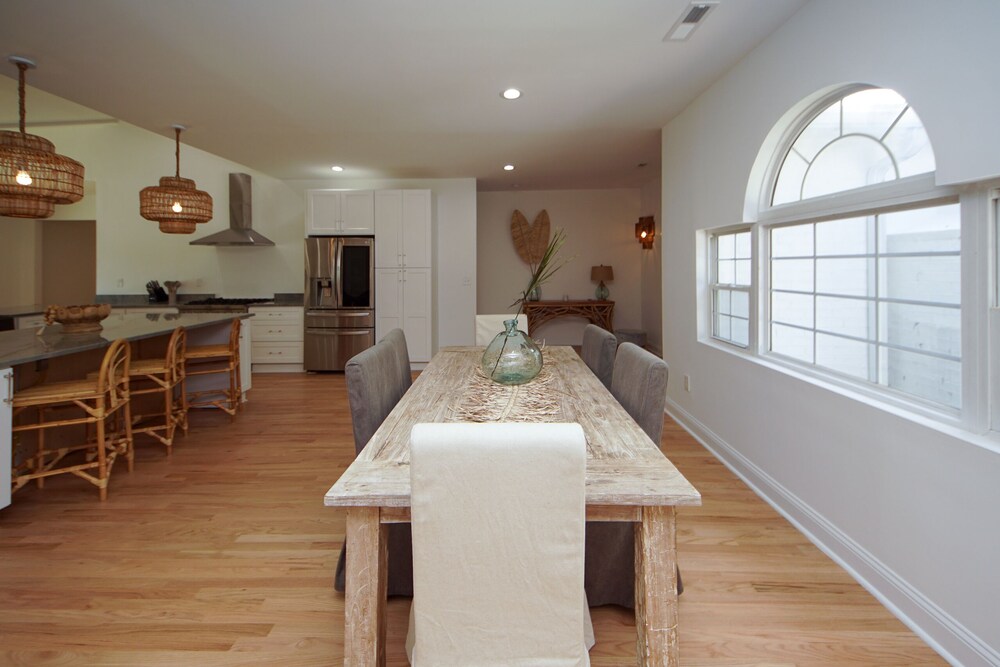 NEW Waterfront, private dock, fully updated Johns Island home