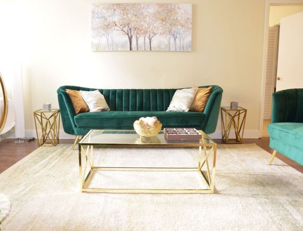 Luxury 2/2 bath near Hollywood Beach