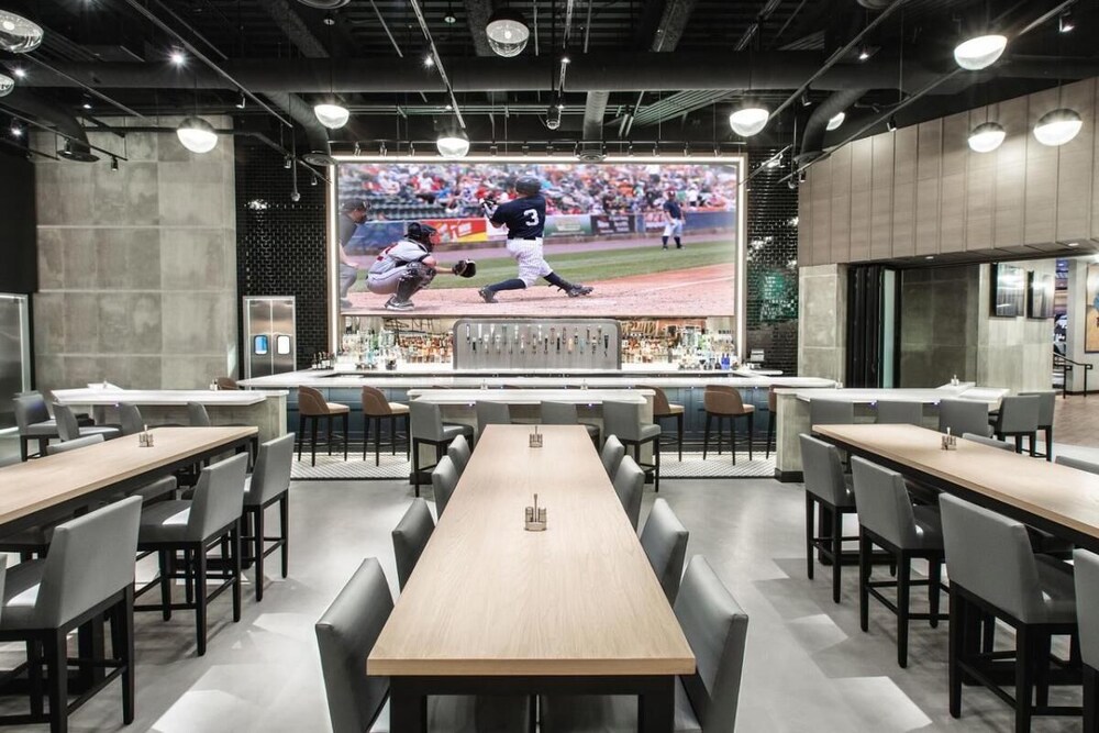 Vegas Adventure! 2 Pools, Restaurants & Bars, Casino, Near Lake of Dreams