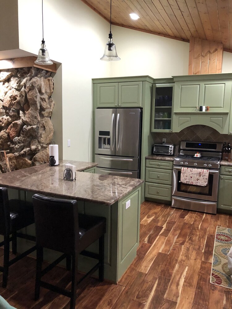 Private kitchen, Custom Built Home steps from the Santa Fe River