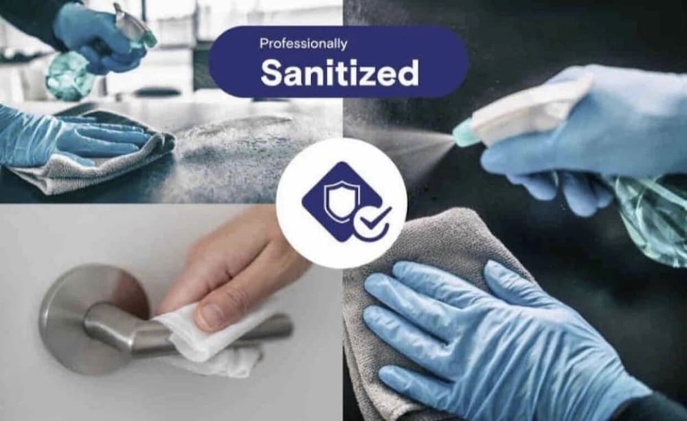 449- NEW LISTING! ☀️ Heated Pool! Water Views! 2 min to TPA Airport