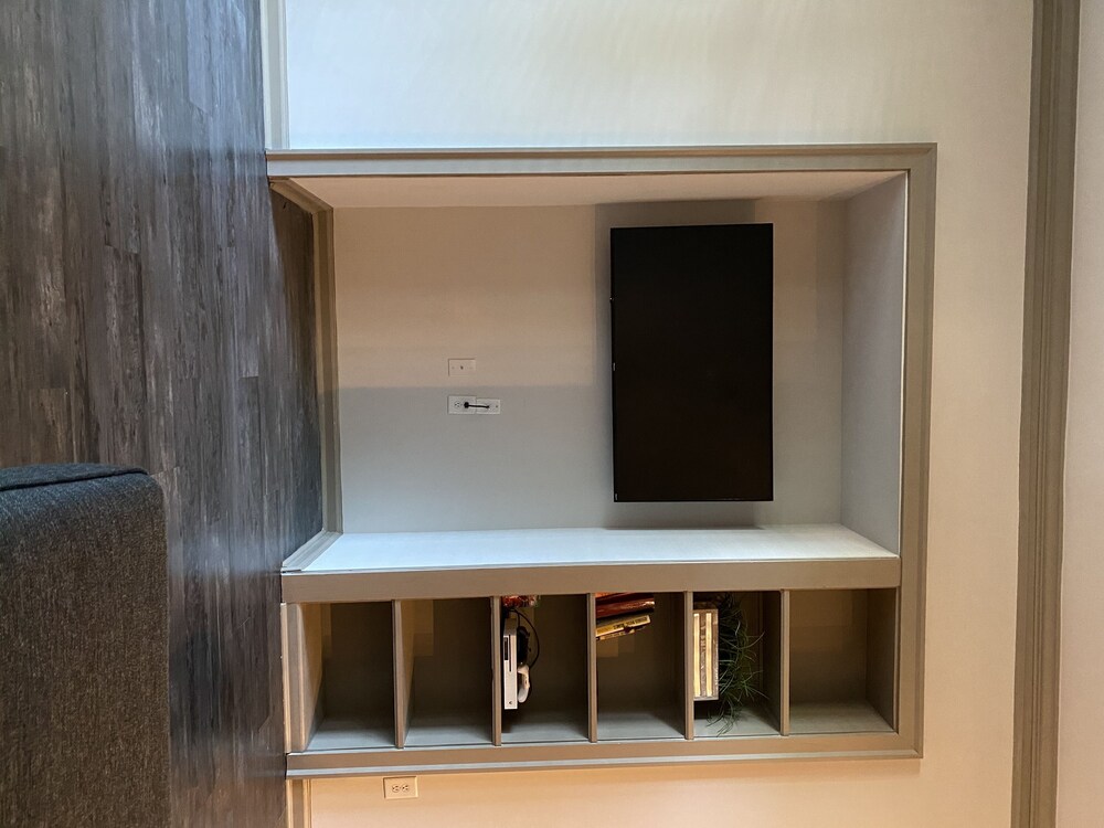 Cozy Buckhead Condo Great Location Great Price Atlanta Vrbo