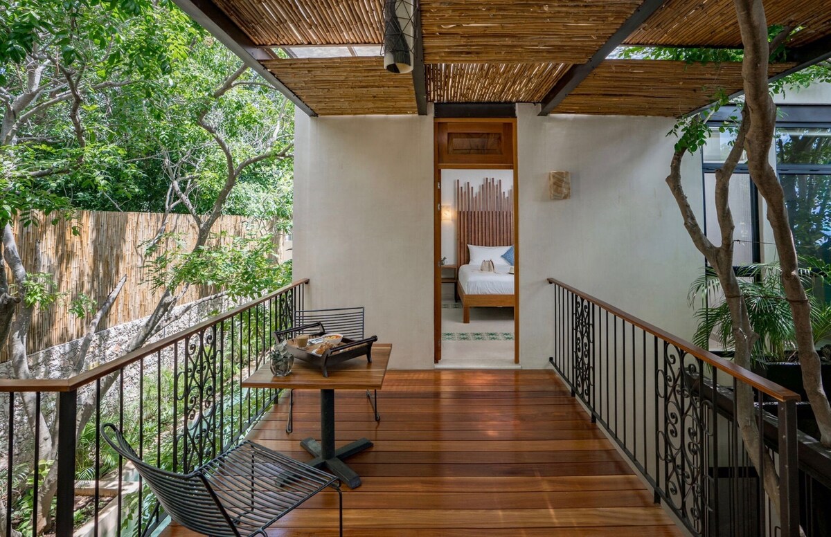 best hotels in merida mexico | hotel casa del balam, pool area