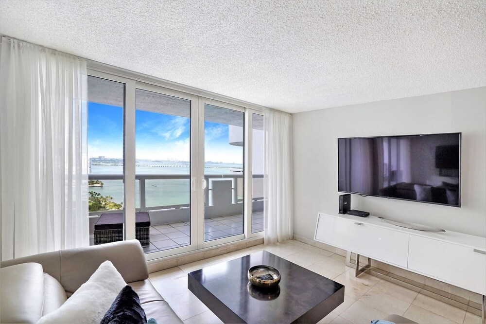 Endless Summer (1 bedroom condo)