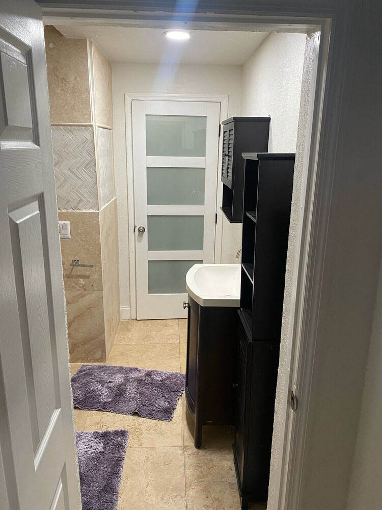 Luxury 4 bedroom 2 1/2 bath