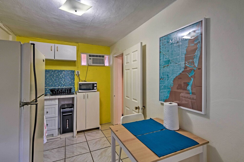 NEW! Studio for Couples - Walk to Brickell Avenue!