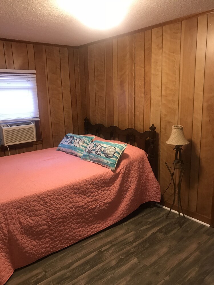 Cozy Ocean Lakes Rental. 