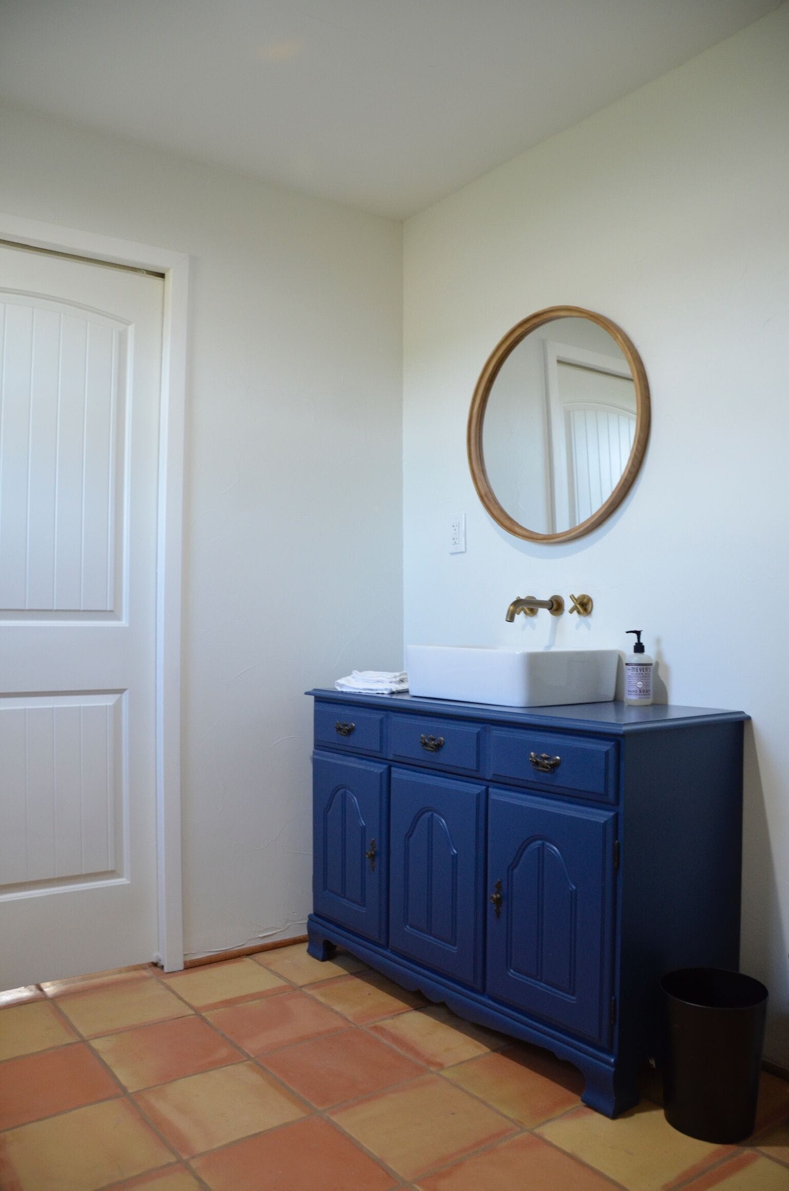 The Perfect Country House Getaway! in Hondo, United States