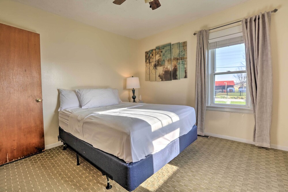 Charming East Bernstadt Retreat on 5.5Acre Farm! Deals & Reviews