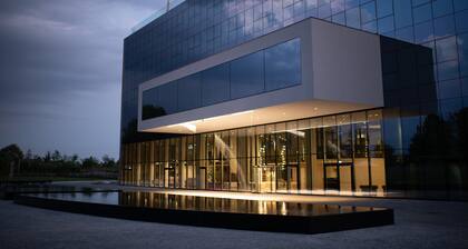 Life Hotel