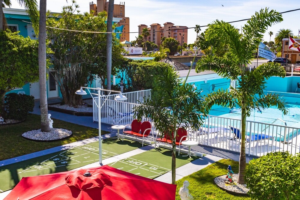 Sea Jay Motel & Marina