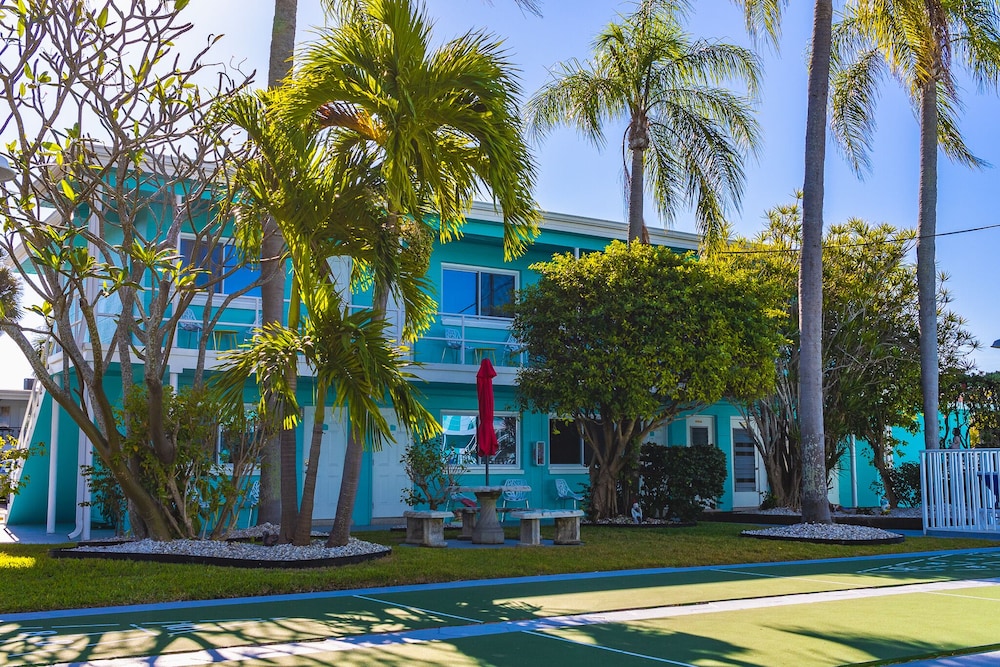 Sea Jay Motel & Marina