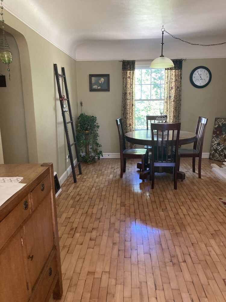 Charming house on Beautiful Doty Island Neenah Vrbo