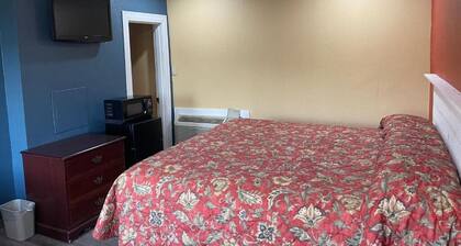 Kenwood Court Motel