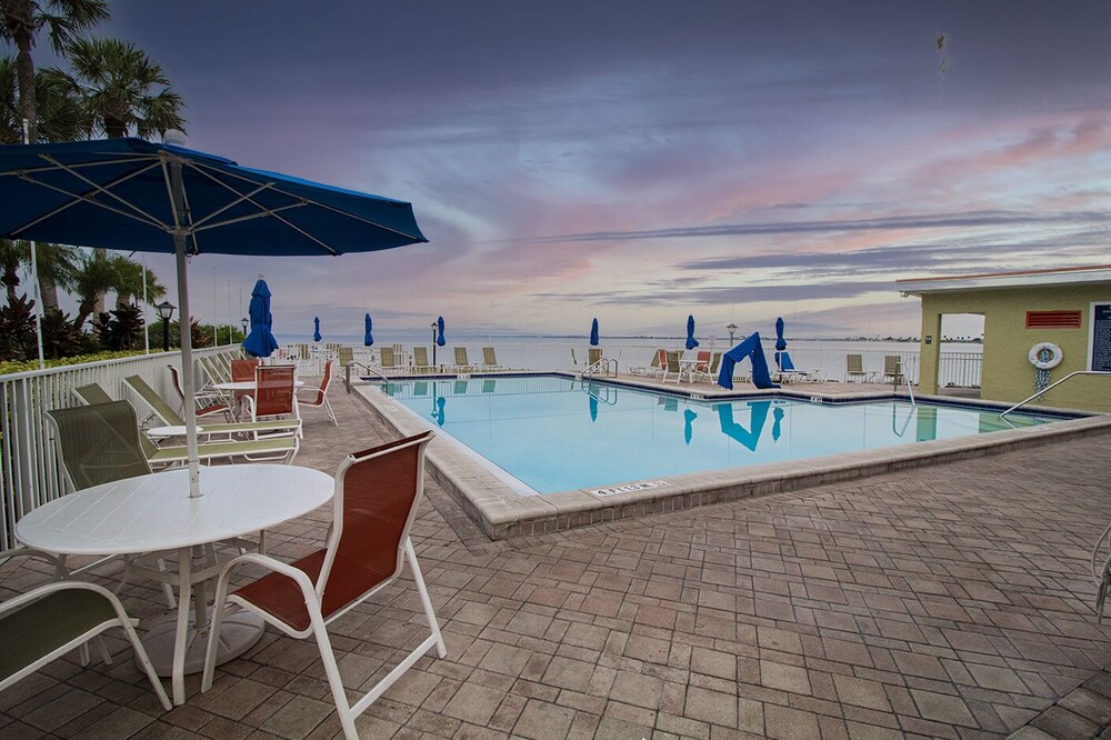 Waterfront condo with sunset views of Tampa Bay.