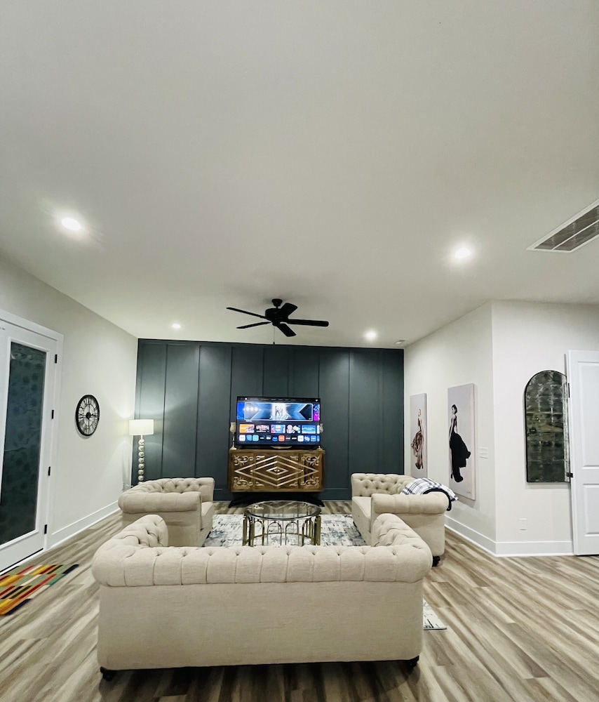 LUX Resort style spacious/Families&Professionals