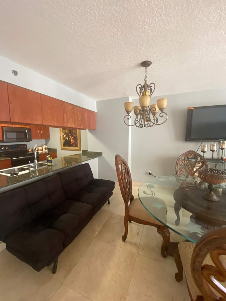 Stunning Views of Brickell Bay with easy to walk access to Downtown Miami