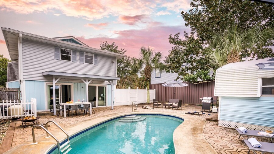 Tarpon in Destin With 4 Bedrooms and 4 Bathrooms