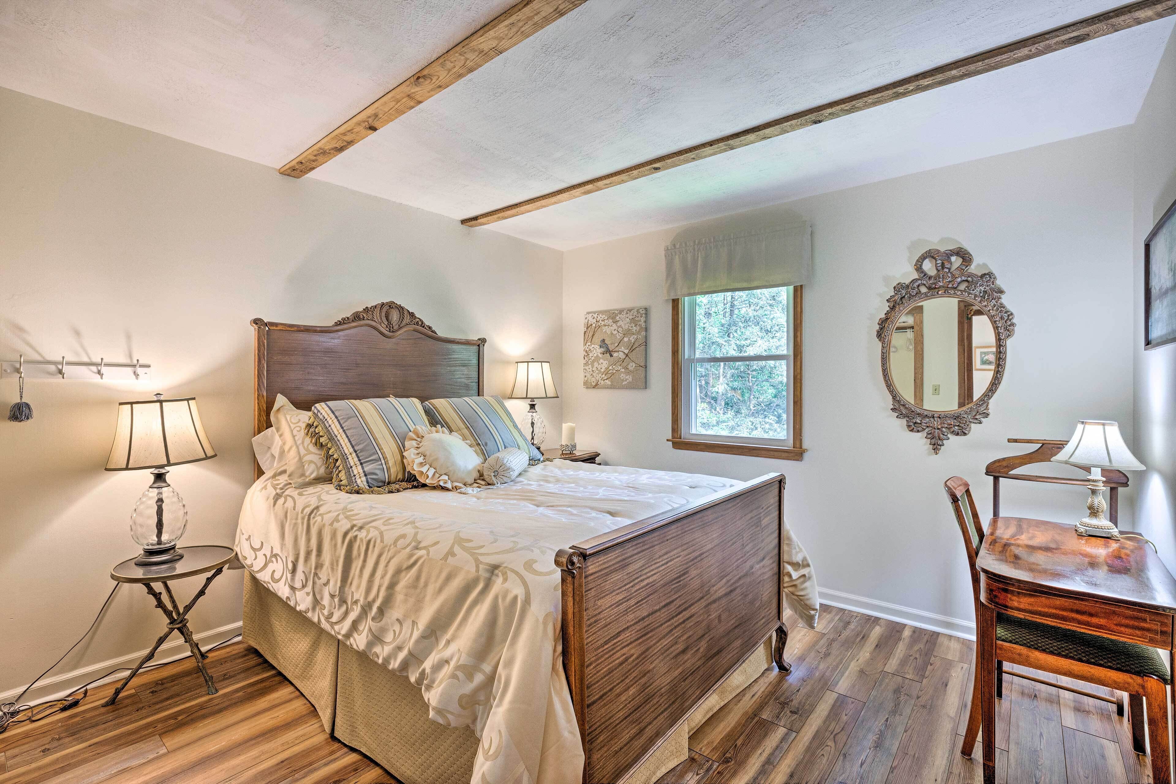 NEW! Cottage < 10 Mi to Wineries, Skiing & Hiking in Nellysford, United States
