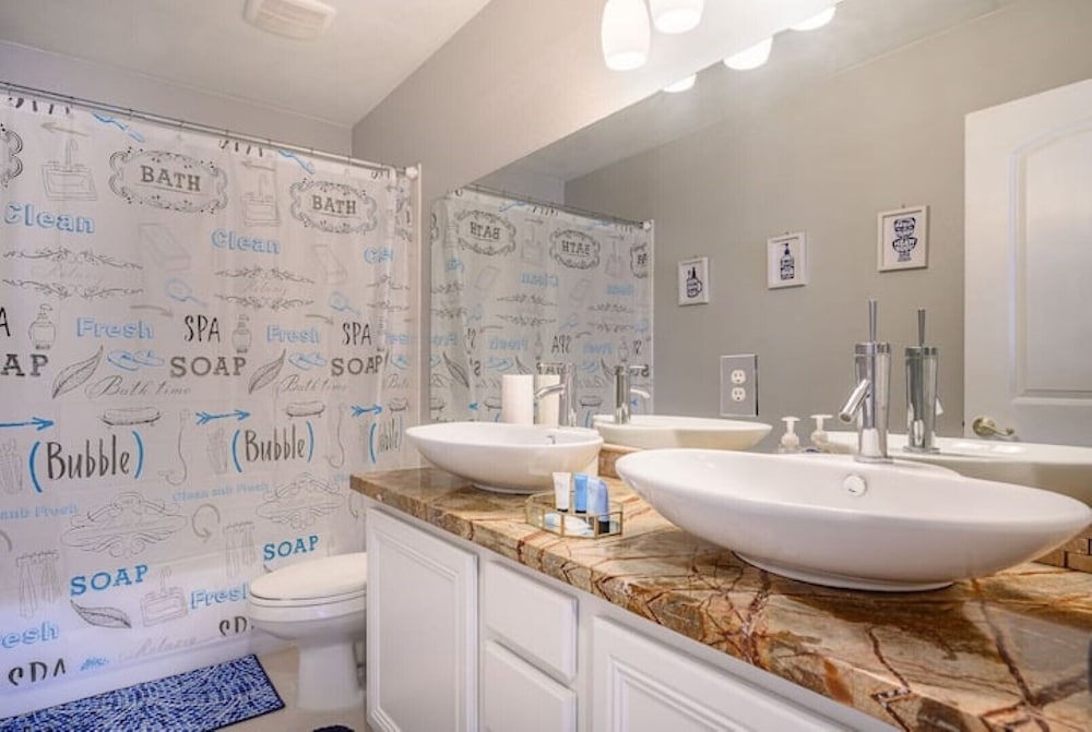 Beautiful Pool Home 19 Min From Las Vegas Strip!!!