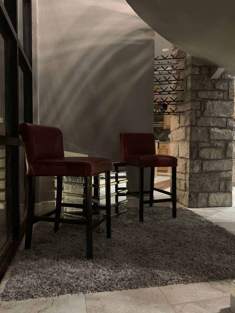 Modern Lubbock Lake Home Buffalo Springs Vrbo