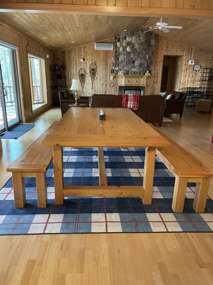 1,000’ of frontage and 20 acres on Middle Eau Claire Lake, Solon